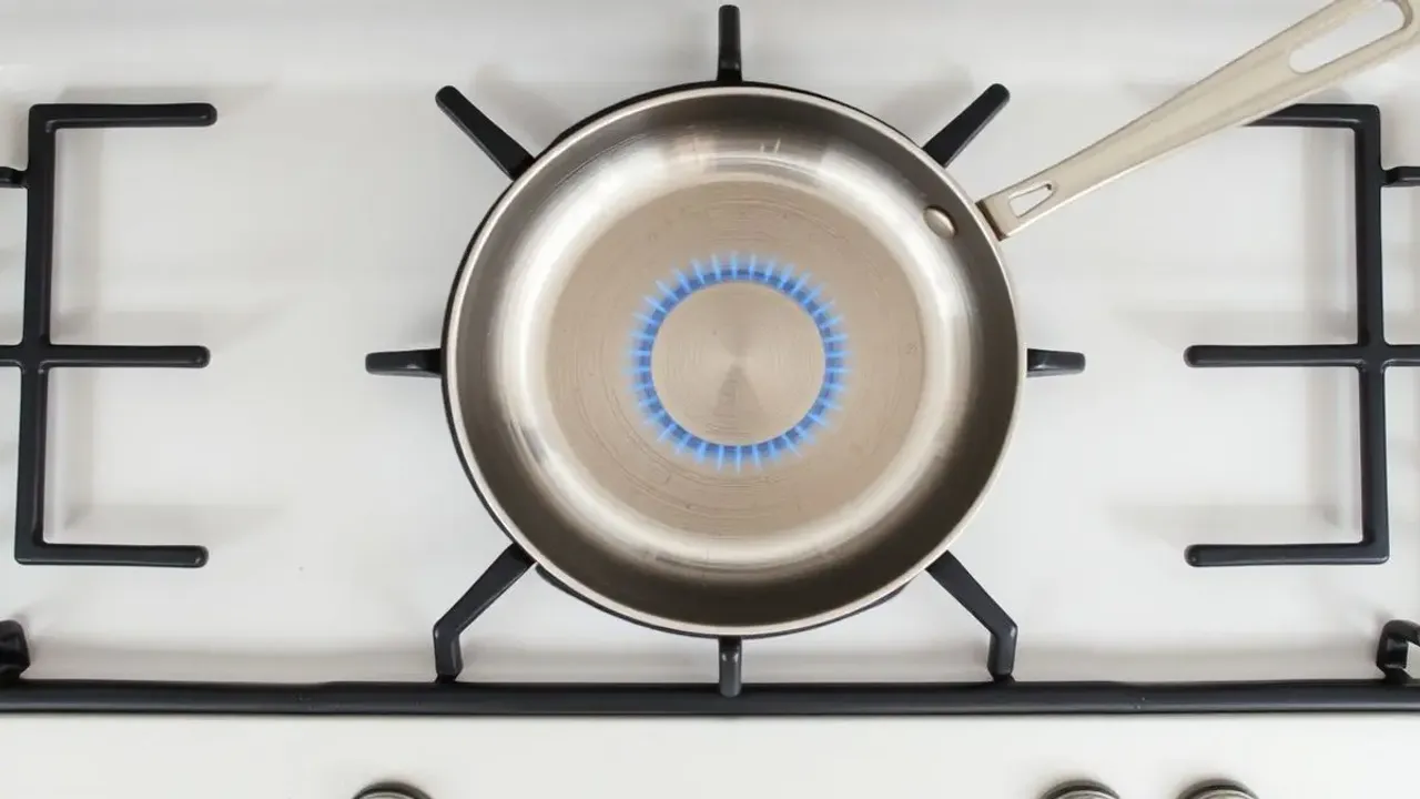 Por que o Fogão Deixa a Panela Preta? Causas Reais e Como Resolver de Vez